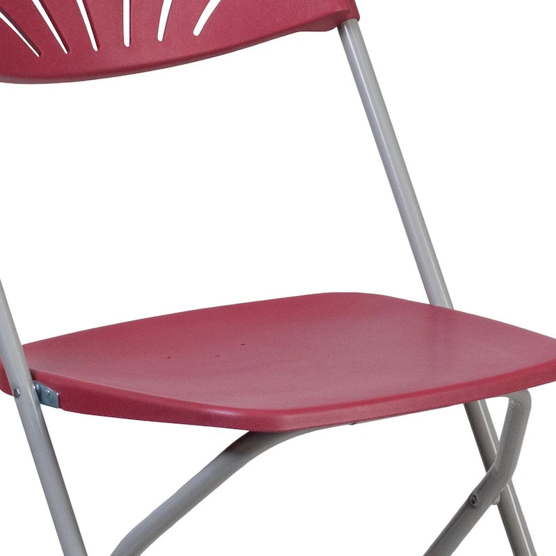 Plastic Fan Back Folding Chair 650 lb Capacity